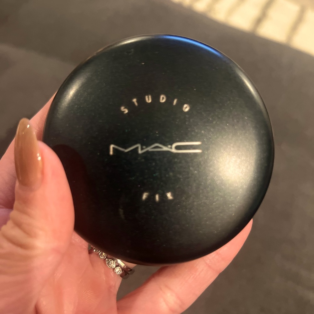 MAC STUDIO FIX powder plus foundation C5